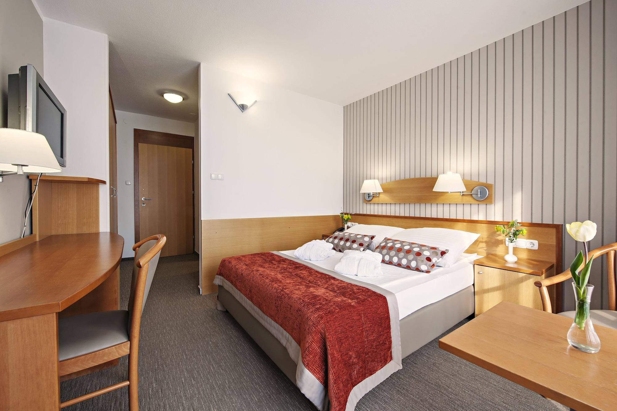 Hotel Termal - Terme 3000 - Sava Hotels & Resorts Moravske-Toplice Eksteriør billede